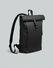 Load image into Gallery viewer, GASTON LUGA | Spläsh Rolltop 16" | Black