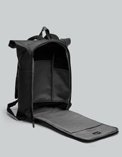 Load image into Gallery viewer, GASTON LUGA | Spläsh Rolltop 16" | Black