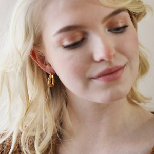 LISA ANGEL | Chunky Twisted Rope Hoop Earrings | Gold - LONDØNWORKS