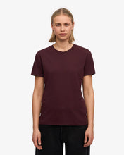 Load image into Gallery viewer, COLORFUL STANDARD | Women Organic T-shirt | Oxblood Red - LONDØNWORKS