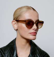 Load image into Gallery viewer, A. KJÆRBEDE | Jolie | Smoke Transparent - LONDØNWORKS