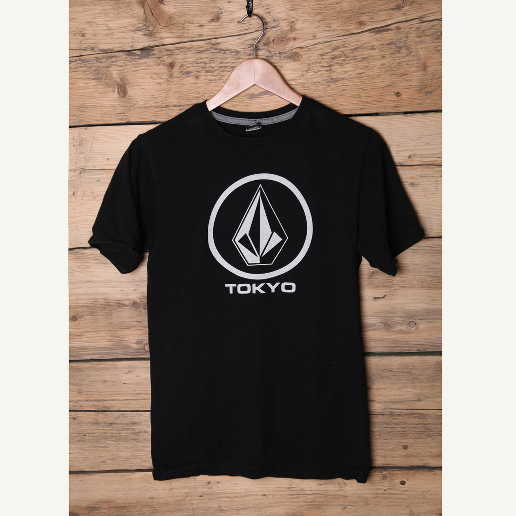 Pre-loved Volcom Tokyo T-shirt | Black - LONDØNWORKS