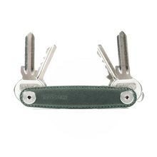Load image into Gallery viewer, WUNDERKEY | Wunderkey Leather Key Holder | Oxford Green - LONDØNWORKS