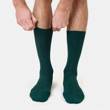 Load image into Gallery viewer, COLORFUL STANDARD |  Classic Organic Sock | Emerald Green - LONDØNWORKS