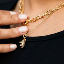 Load image into Gallery viewer, SCREAM PRETTY | Roller Skate Necklace | Gold Plated - LONDØNWORKS