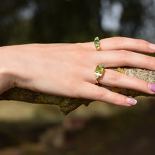 Load image into Gallery viewer, GEM BAZAAR | Irish Green Ring - LONDØNWORKS