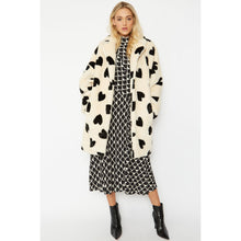 Load image into Gallery viewer, JAYLEY | Statement Faux Fur Coat Lola Black Hearts | Cream - LONDØNWORKS